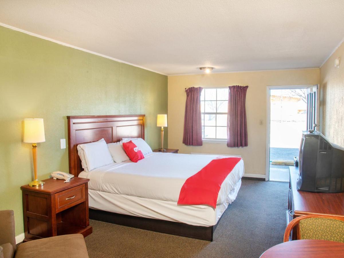 Rest Inn - Extended Stay, I-40 Airport, Wedding & Event Center أماريلو المظهر الخارجي الصورة