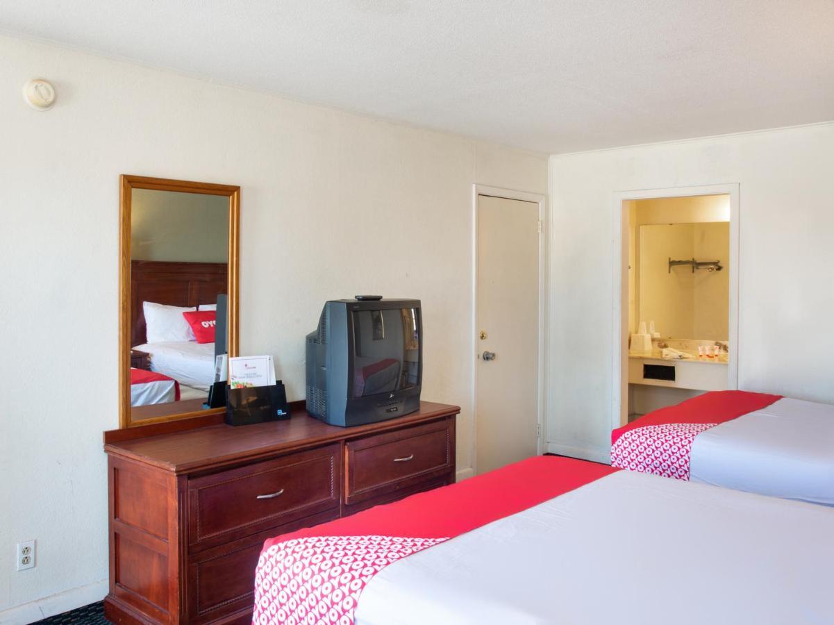 Rest Inn - Extended Stay, I-40 Airport, Wedding & Event Center أماريلو المظهر الخارجي الصورة
